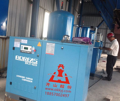 開山螺(luó)杆空壓機在電廠(chǎng)的使用現場