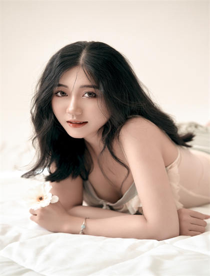 表演艺术解析：《恋爱中的莎士比亚》的配角的精彩演绎与功能作用 理解角色塑造的艺术